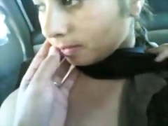 Flashing her Indian boobs in car
